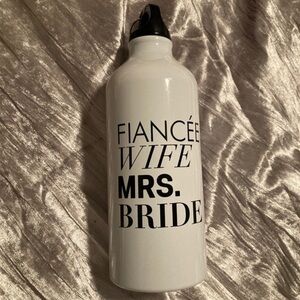 Fiancé Wife Mrs Bride Stainless Steel Water Bottle